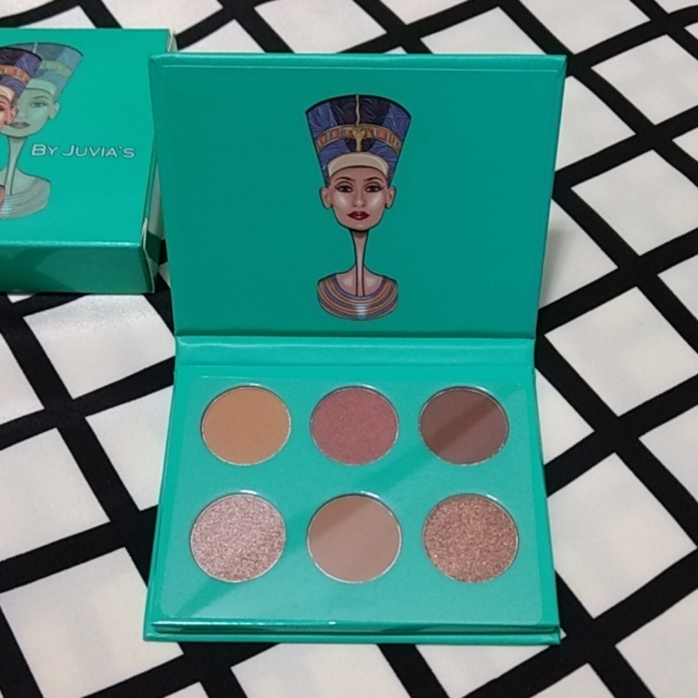 The Nubian Mini by Juvia's Eyeshadow Palette
